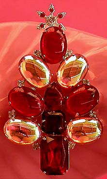 a beautiful vintage costume jewelry brooch unsigned
