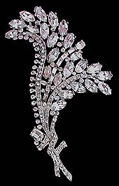 a beautiful vintage costume jewelry brooch unsigned