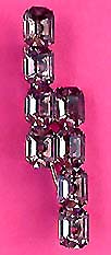 a beautiful vintage costume jewelry brooch unsigned