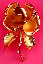 a beautiful vintage costume jewelry brooch unsigned
