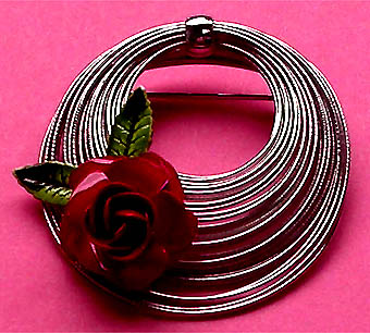 a beautiful vintage costume jewelry brooch unsigned