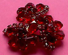 a beautiful vintage costume jewelry brooch unsigned
