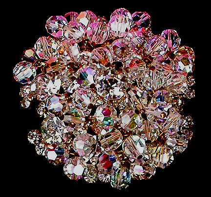 a beautiful vintage costume jewelry brooch unsigned