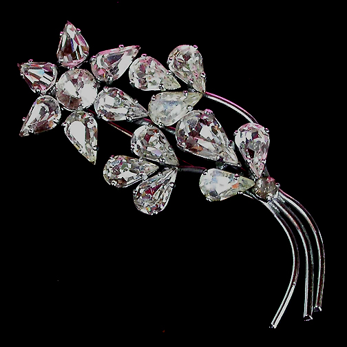 a beautiful vintage costume jewelry brooch unsigned