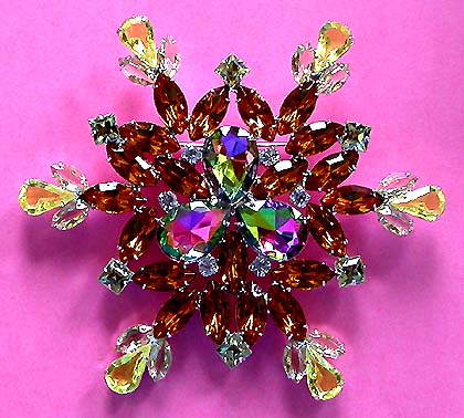 a beautiful vintage costume jewelry brooch unsigned