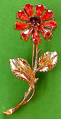 a beautiful vintage costume jewelry brooch unsigned