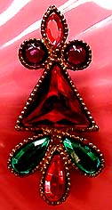 a beautiful vintage costume jewelry Brooch unsigned