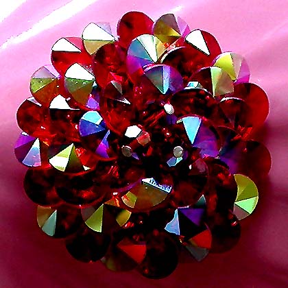 a beautiful vintage costume jewelry brooch unsigned