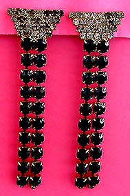 a beautiful VINTAGE COSTUME ESTATE ANTIQUE JEWELRY EARRINGS unsigned
