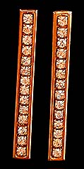a beautiful VINTAGE COSTUME ESTATE ANTIQUE JEWELRY EARRINGS unsigned