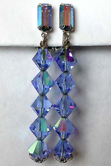 a beautiful VINTAGE COSTUME ESTATE ANTIQUE JEWELRY EARRINGS unsigned