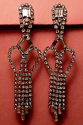 a beautiful VINTAGE COSTUME ESTATE ANTIQUE JEWELRY EARRINGS unsigned