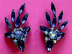 a beautiful vintage costume jewelry Juliana earrings unsigned