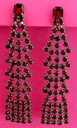 a beautiful VINTAGE COSTUME ESTATE ANTIQUE JEWELRY EARRINGS unsigned