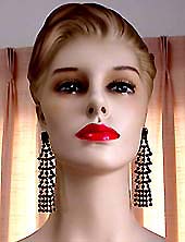 a beautiful vintage costume jewelry Juliana earrings unsigned