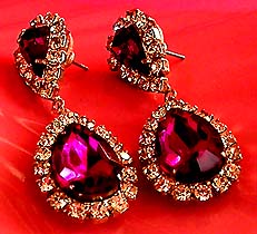 a beautiful VINTAGE COSTUME ESTATE ANTIQUE JEWELRY EARRINGS unsigned
