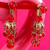 a beautiful VINTAGE COSTUME ESTATE ANTIQUE JEWELRY EARRINGS unsigned