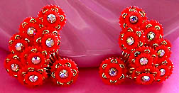 a beautiful vintage costume jewelry Juliana earrings unsigned