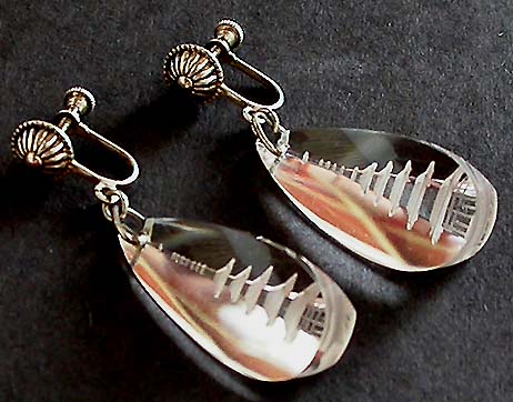 a beautiful VINTAGE COSTUME ESTATE ANTIQUE JEWELRY EARRINGS unsigned