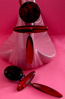 a beautiful VINTAGE COSTUME ESTATE ANTIQUE JEWELRY EARRINGS unsigned