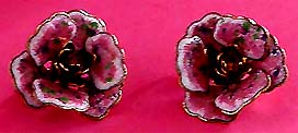 a beautiful vintage costume jewelry Juliana earrings unsigned