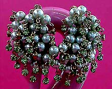 a beautiful vintage costume jewelry Juliana earrings unsigned