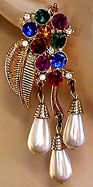 a beautiful VINTAGE COSTUME ESTATE ANTIQUE JEWELRY EARRINGS unsigned