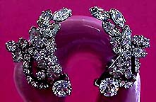 a beautiful vintage costume jewelry Juliana earrings unsigned