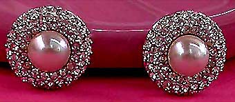a beautiful VINTAGE COSTUME ESTATE ANTIQUE JEWELRY EARRINGS unsigned