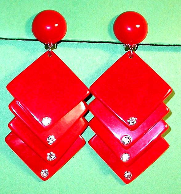 a beautiful VINTAGE COSTUME ESTATE ANTIQUE JEWELRY EARRINGS unsigned