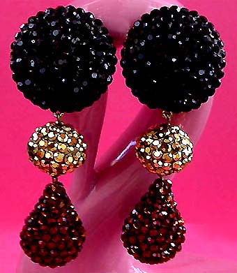 a beautiful VINTAGE COSTUME ESTATE ANTIQUE JEWELRY EARRINGS unsigned