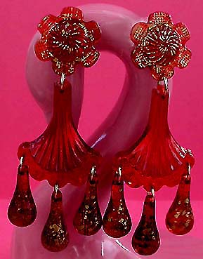 a beautiful VINTAGE COSTUME ESTATE ANTIQUE JEWELRY EARRINGS unsigned