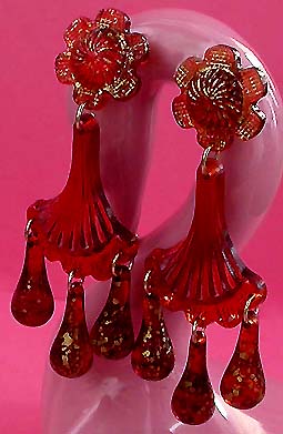 a beautiful VINTAGE COSTUME ESTATE ANTIQUE JEWELRY EARRINGS unsigned