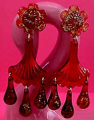 a beautiful vintage costume jewelry Juliana earrings unsigned