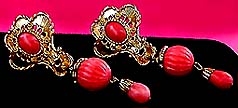 a beautiful vintage costume jewelry Juliana earrings unsigned
