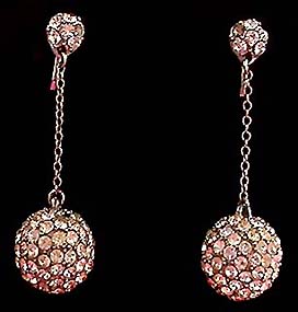 a beautiful VINTAGE COSTUME ESTATE ANTIQUE JEWELRY EARRINGS unsigned