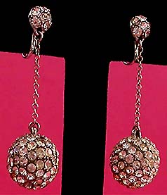 a beautiful VINTAGE COSTUME ESTATE ANTIQUE JEWELRY EARRINGS unsigned