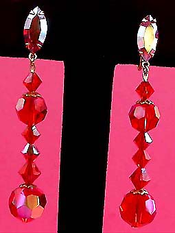a beautiful VINTAGE COSTUME ESTATE ANTIQUE JEWELRY EARRINGS unsigned