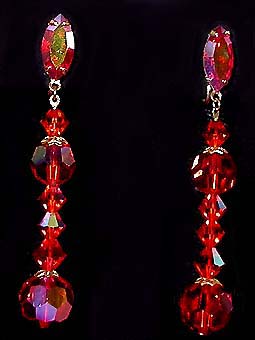 a beautiful VINTAGE COSTUME ESTATE ANTIQUE JEWELRY EARRINGS unsigned