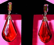 a beautiful vintage costume jewelry Juliana earrings unsigned