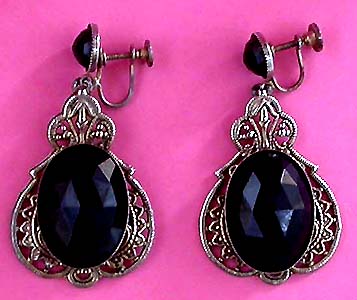 a beautiful VINTAGE COSTUME ESTATE ANTIQUE JEWELRY EARRINGS unsigned