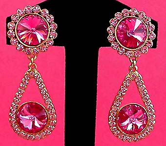 a beautiful VINTAGE COSTUME ESTATE ANTIQUE JEWELRY EARRINGS unsigned