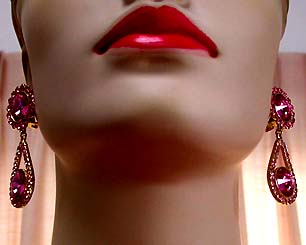 a beautiful VINTAGE COSTUME ESTATE ANTIQUE JEWELRY EARRINGS unsigned