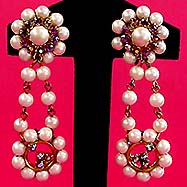 a beautiful vintage costume jewelry Juliana earrings unsigned