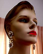 a beautiful vintage costume jewelry Juliana earrings unsigned