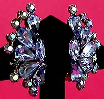 a beautiful vintage costume jewelry Juliana earrings unsigned