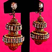 a beautiful vintage costume jewelry Juliana earrings unsigned