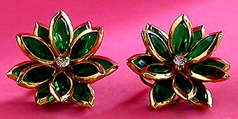 a beautiful VINTAGE COSTUME ESTATE ANTIQUE JEWELRY EARRINGS unsigned