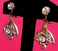 a beautiful VINTAGE COSTUME ESTATE ANTIQUE JEWELRY EARRINGS unsigned