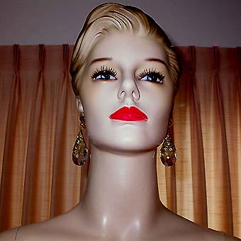 a beautiful VINTAGE COSTUME ESTATE ANTIQUE JEWELRY EARRINGS unsigned